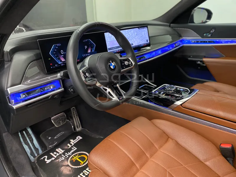2023 BMW 7 Series 740i