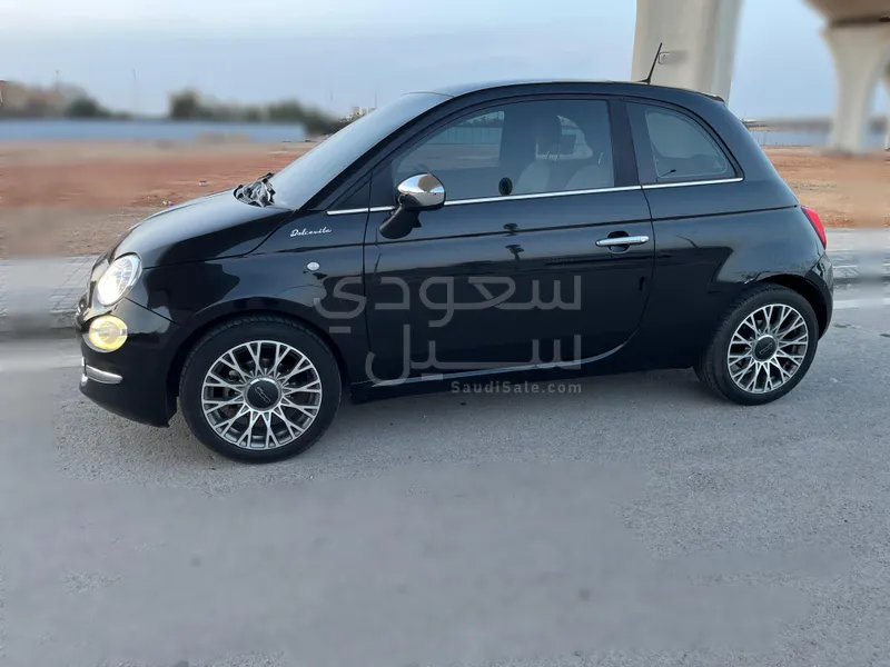 2023 فيات 500 دولتشي فيتا