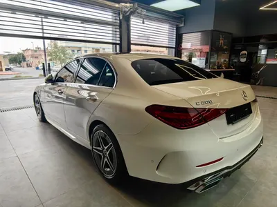 2025 مرسيدس - بنز سي 200 أي إم جي