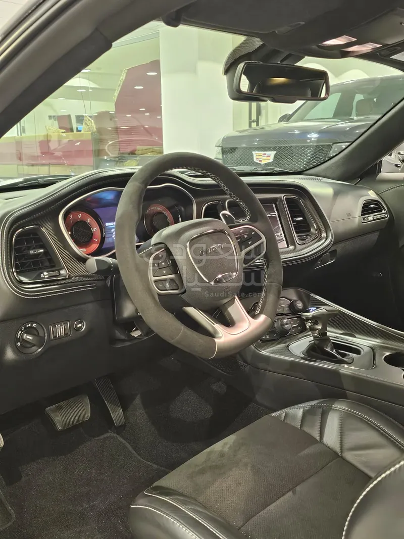 2023 دودج تشالنجر هيلكات رد اي