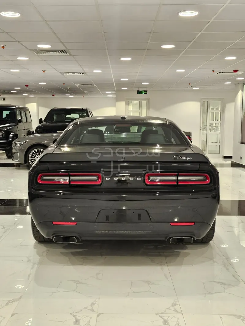 2023 دودج تشالنجر هيلكات رد اي