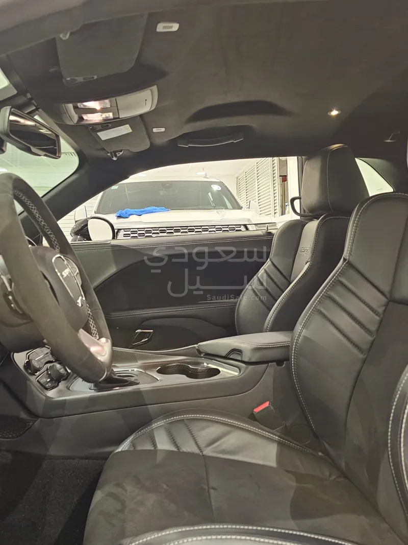 2023 دودج تشالنجر هيلكات رد اي