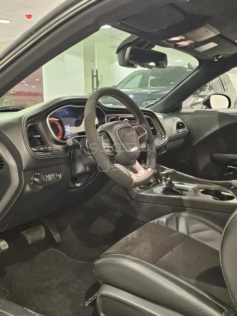 2023 دودج تشالنجر هيلكات رد اي