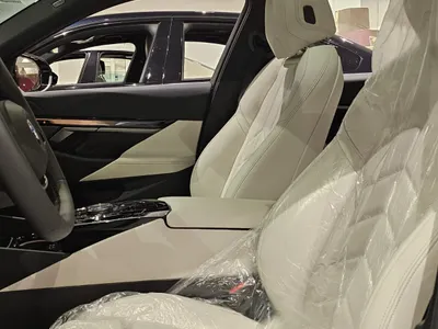 2026 بي ام دبليو الفئة الخامسة 520 أي