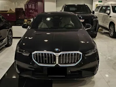 2026 بي ام دبليو الفئة الخامسة 520 أي