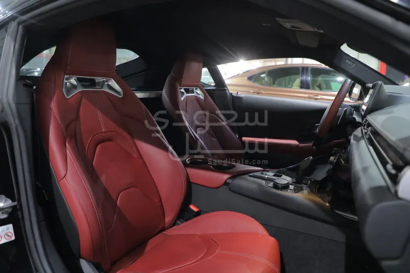 2022 تويوتا سوبرا جي ار