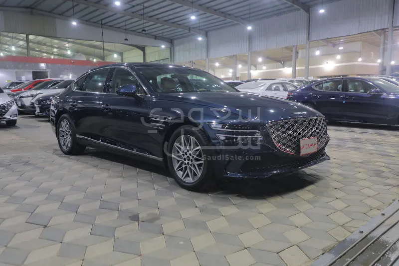 2025 جينيسيس جي 80