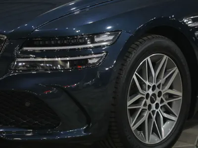 2025 جينيسيس جي 80