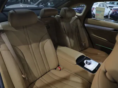 2025 جينيسيس جي 80