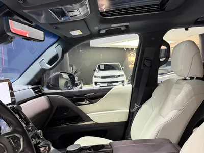 2023 لكزس إل إكس 600