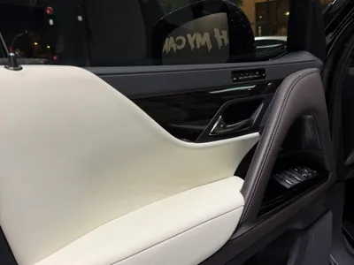 2023 لكزس إل إكس 600