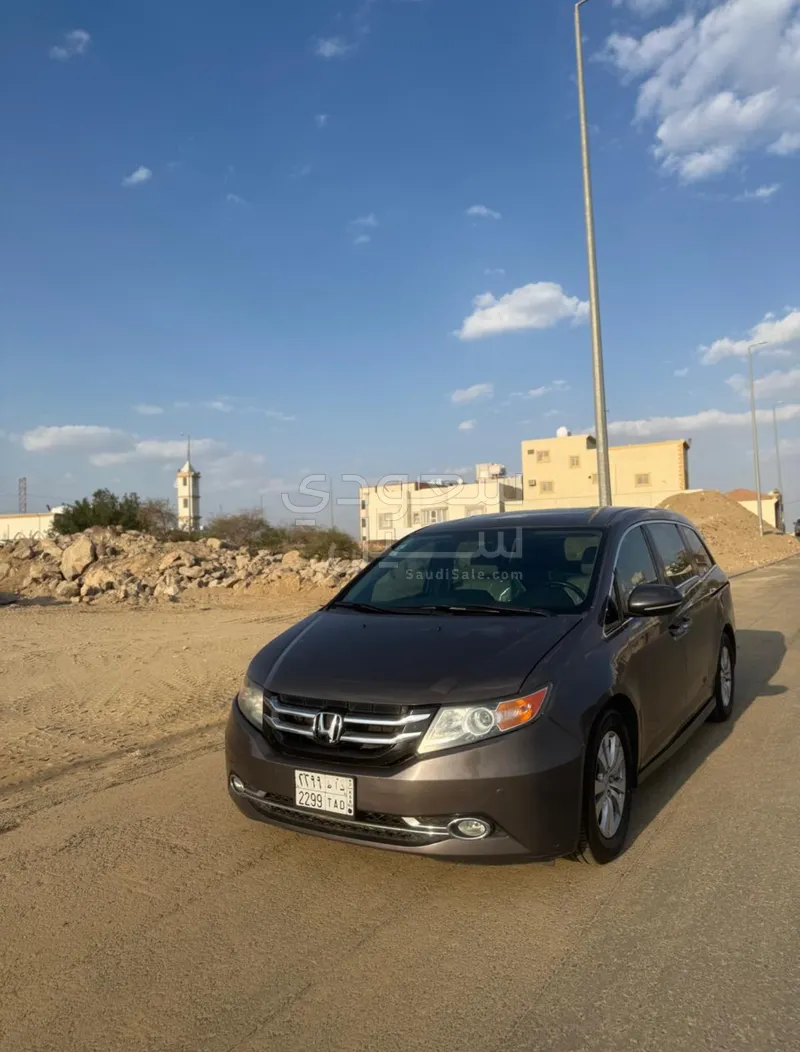 2016 هوندا اوديسي إي إكس إل