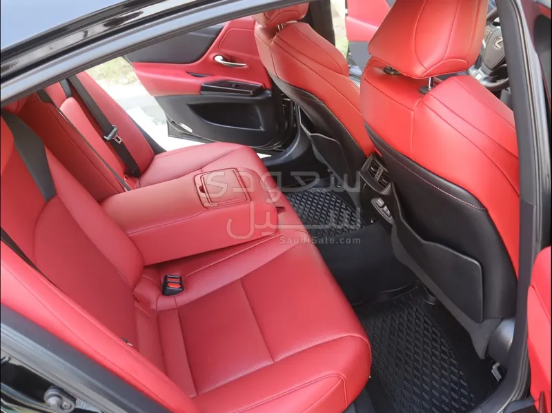 2019 لكزس إي إس 350 اف سبورت