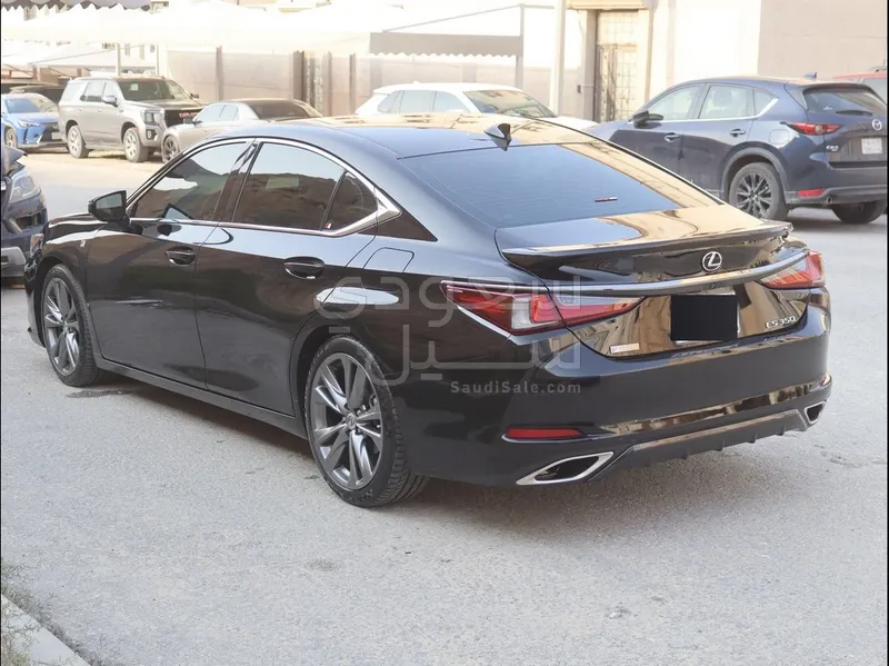 2019 لكزس إي إس 350 اف سبورت