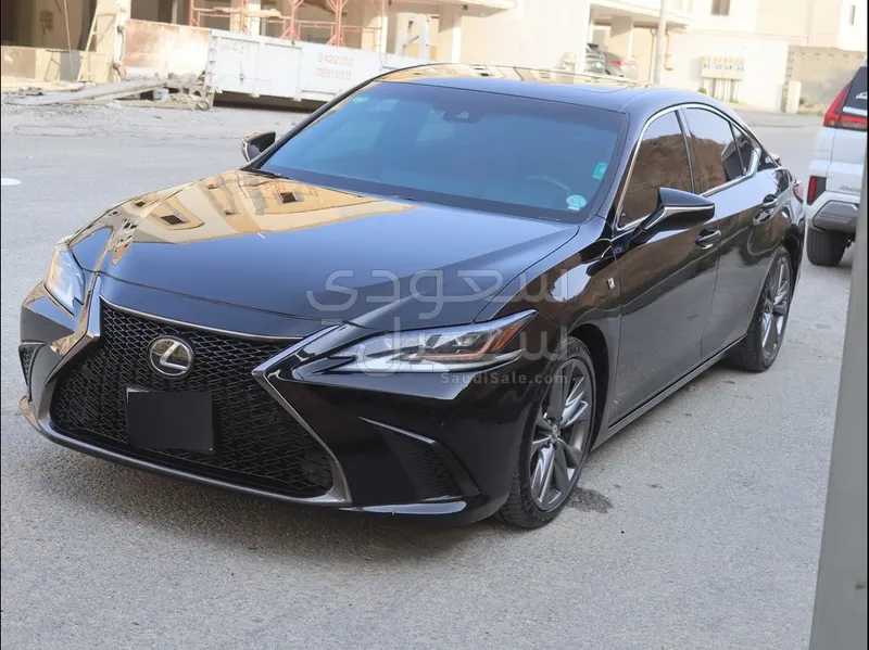 2019 لكزس إي إس 350 اف سبورت