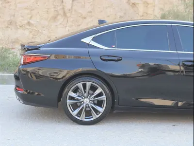 2019 لكزس إي إس 350 اف سبورت