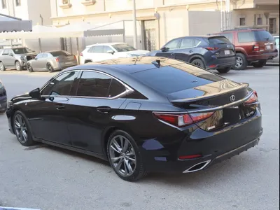 2019 لكزس إي إس 350 اف سبورت