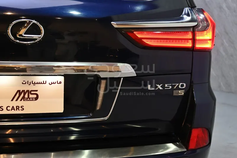 2019 لكزس إل إكس 570 اس