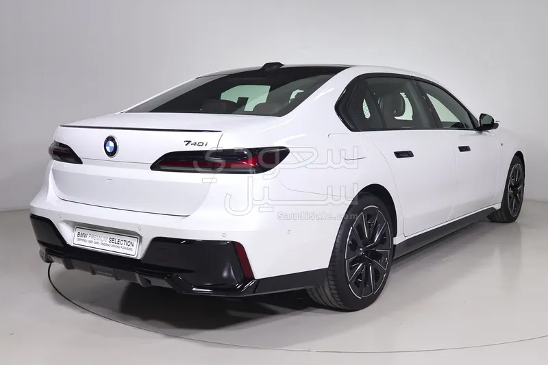 2026 بي ام دبليو الفئة السابعة 740أي