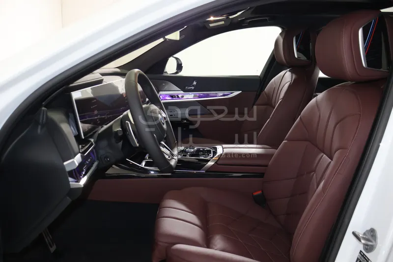 2026 بي ام دبليو الفئة السابعة 740أي