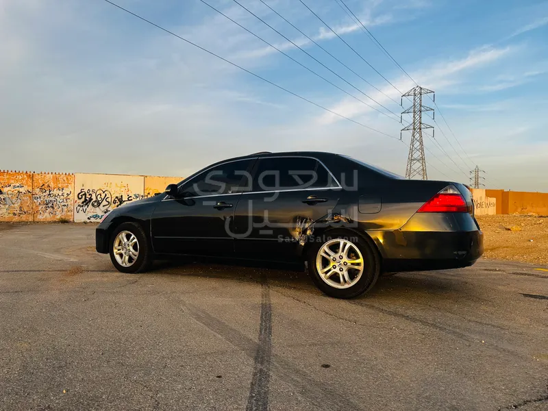 2007 هوندا اكورد ال اكس