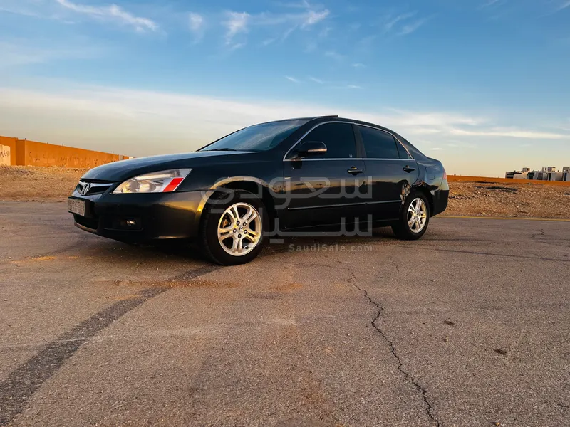2007 هوندا اكورد ال اكس