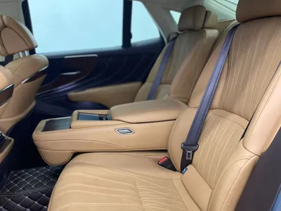 2020 لكزس إل إس 350