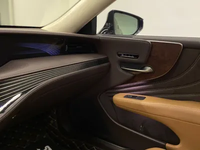 2020 لكزس إل إس 350