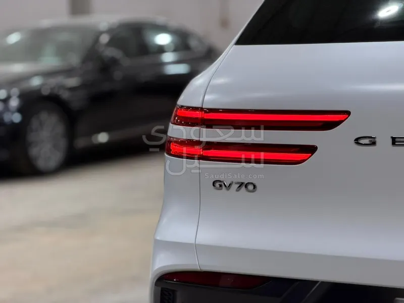 2026 جينيسيس جي في 70