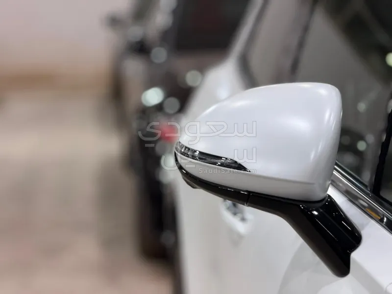 2026 جينيسيس جي في 70