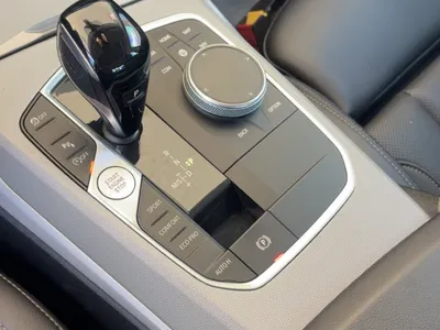 2022 بي ام دبليو الفئة الثالثة 320 أي