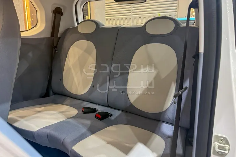 2025 فاو بيستون ميني إي في