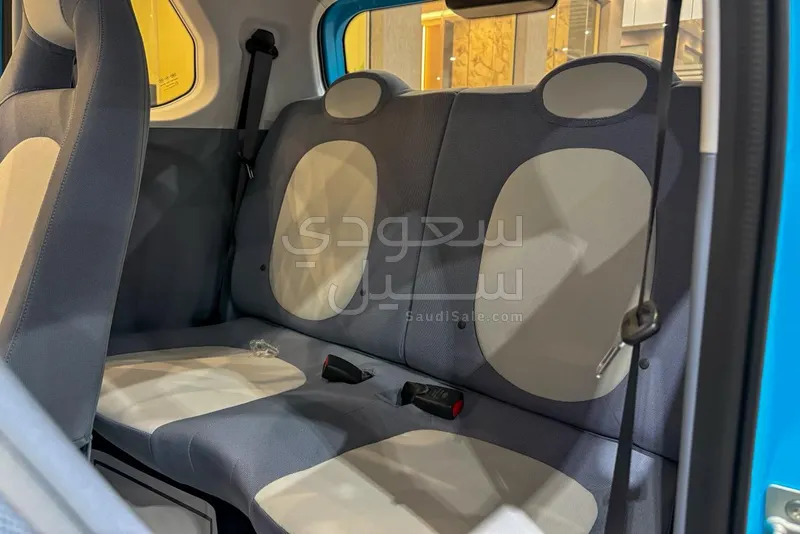 2025 فاو بيستون ميني إي في