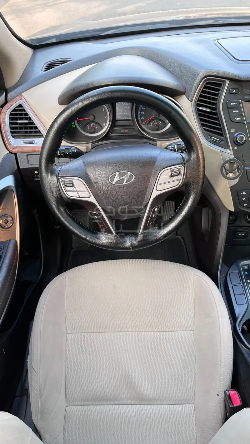 2014 هيونداي سانتا في