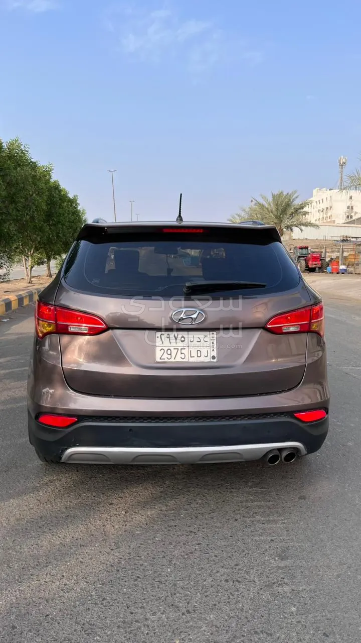 2014 هيونداي سانتا في