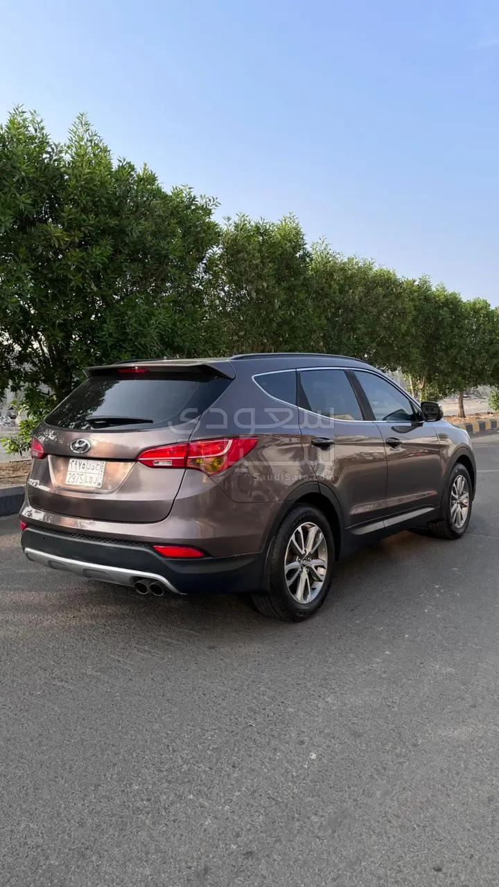 2014 هيونداي سانتا في