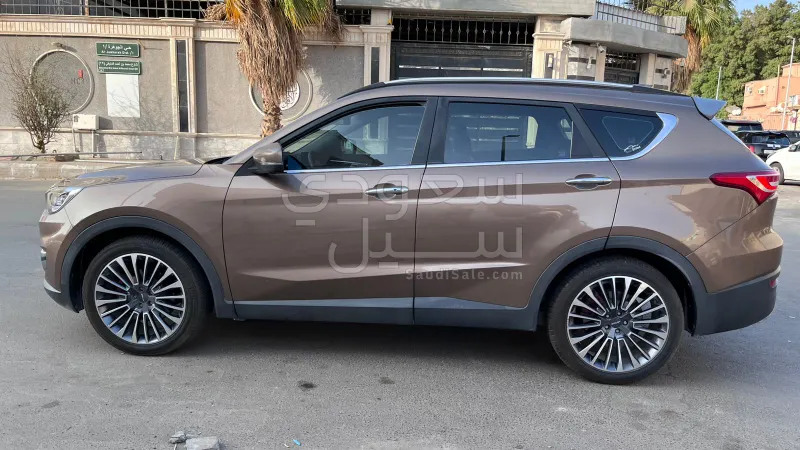 2022 جيتور اكس 70 اس