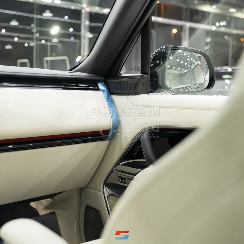 2025 لاند روفر رينج روفر اوتوبيوغرافي