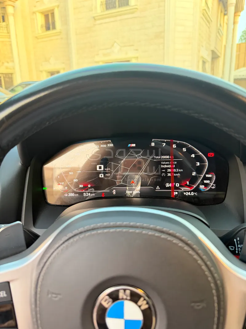 2024 بي ام دبليو الفئة الثامنة 840 أي إم