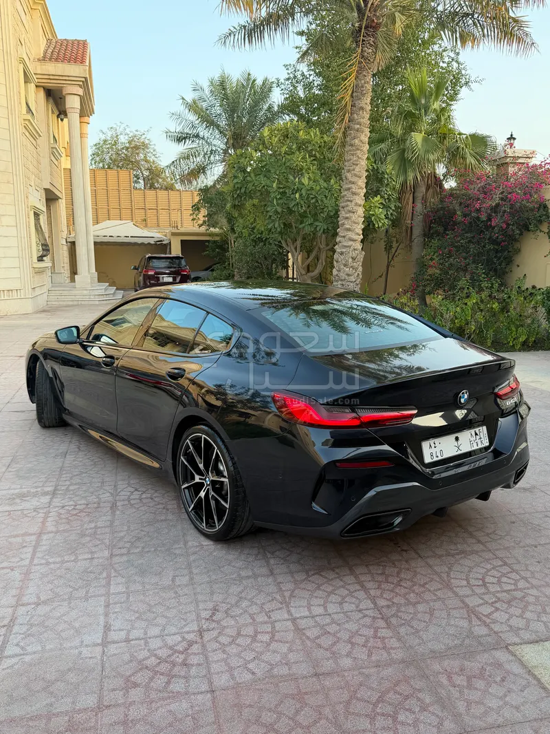 2024 بي ام دبليو الفئة الثامنة 840 أي إم