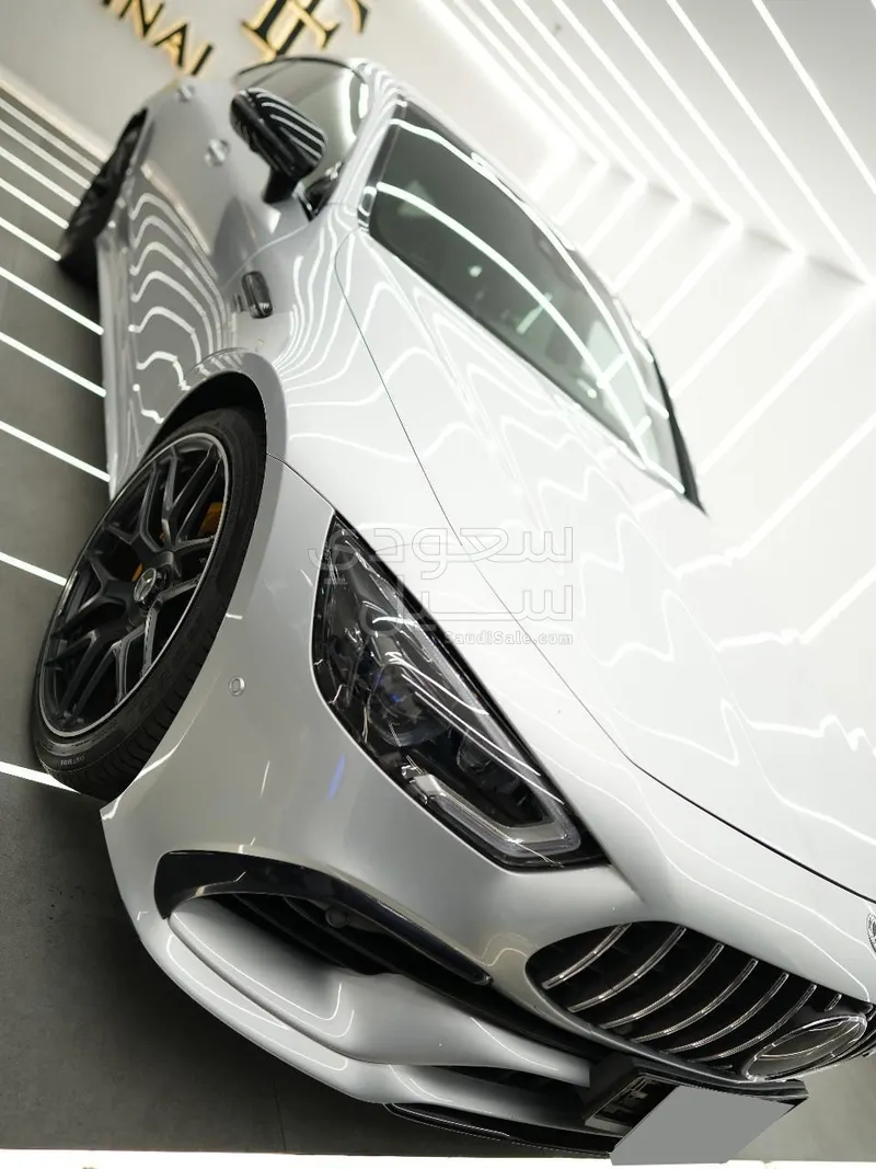 2020 مرسيدس - بنز جي تي 43 أي إم جي