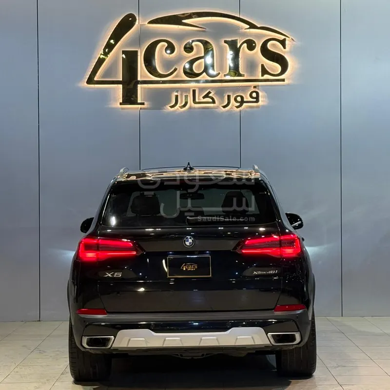 2022 بي ام دبليو الفئة اكس 5 إم كت