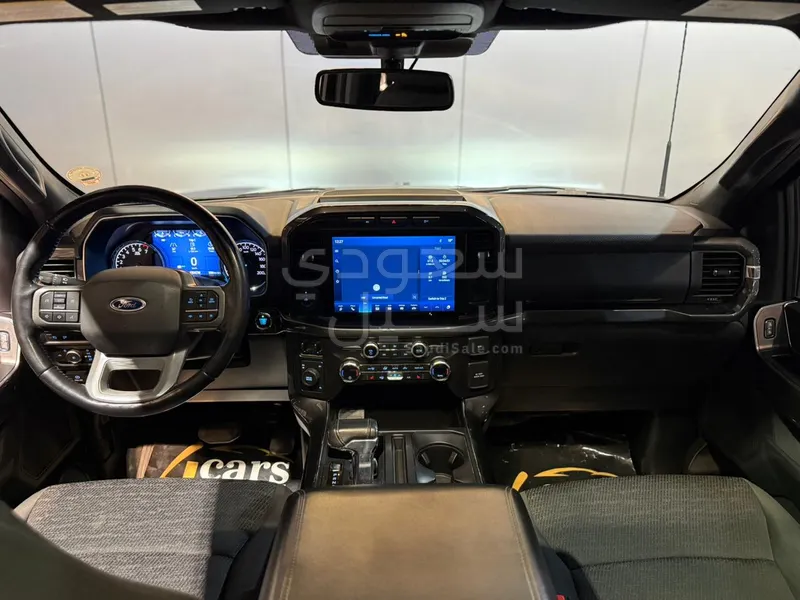 2021 فورد اف 150 اكس ال تي
