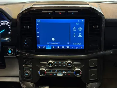 2021 فورد اف 150 اكس ال تي