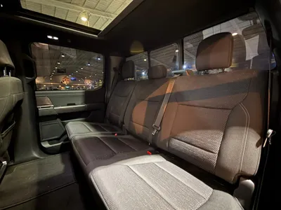 2021 فورد اف 150 اكس ال تي