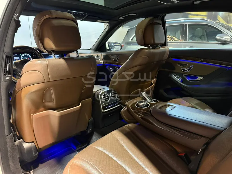 2016 مرسيدس - بنز إس 400 أي إم جي