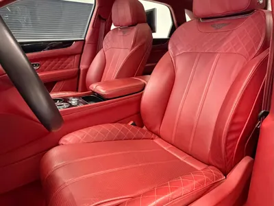 2018 بنتلي بنتايجا الاصدار الاسود