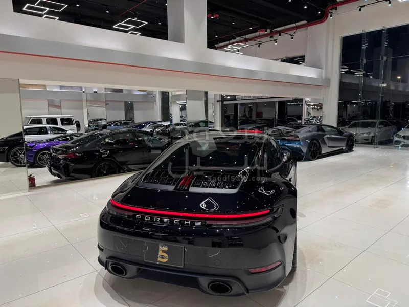 2026 بورش 911 كاريرا اس