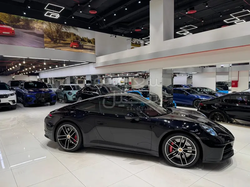 2026 بورش 911 كاريرا اس