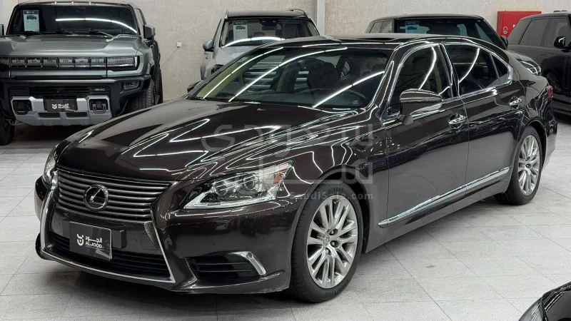 2013 لكزس إل إس 460 إل